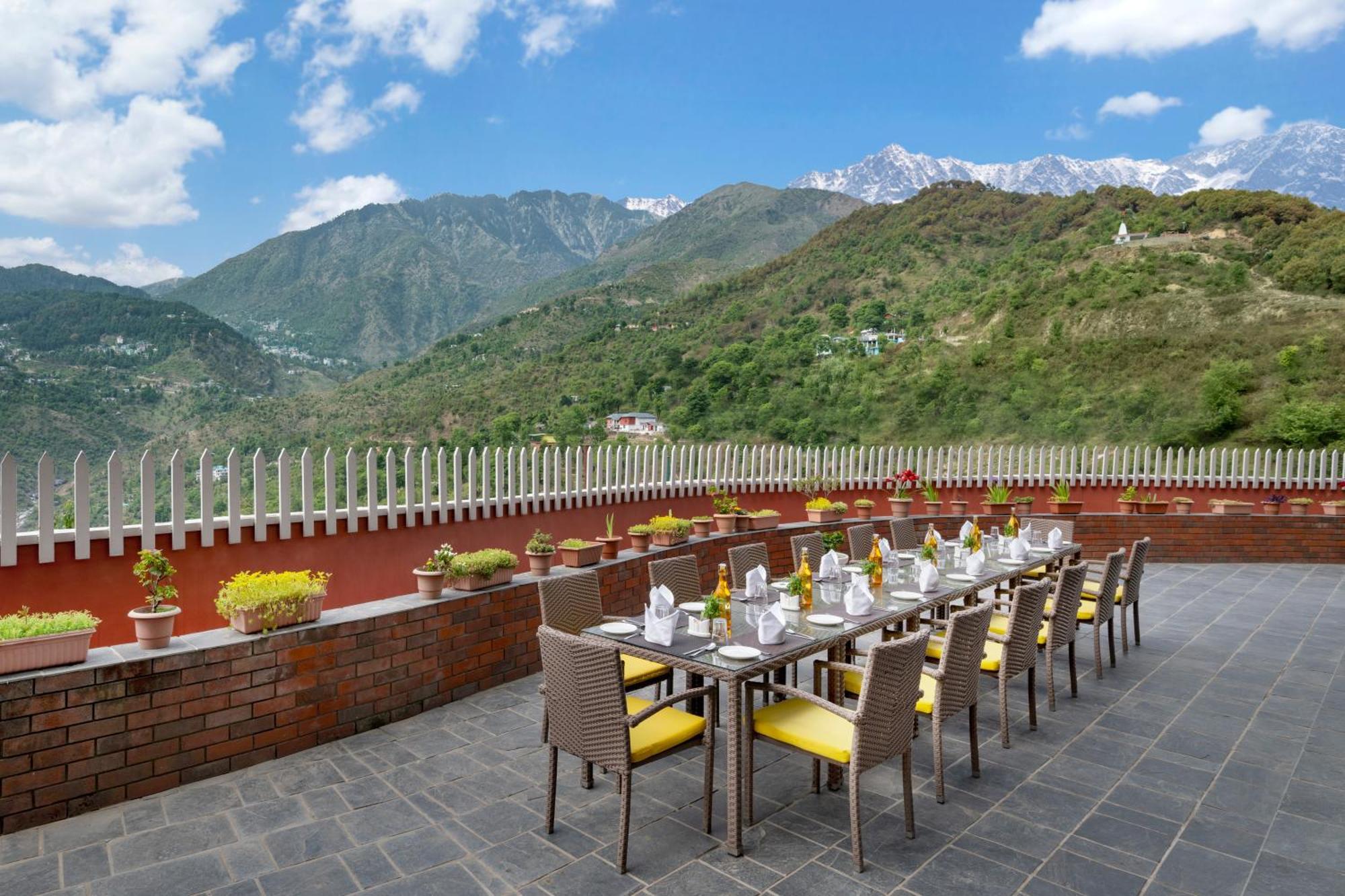 Justa Birding Resort & Spa - Best Dhauladhar View Resort Dharamshala Exterior photo